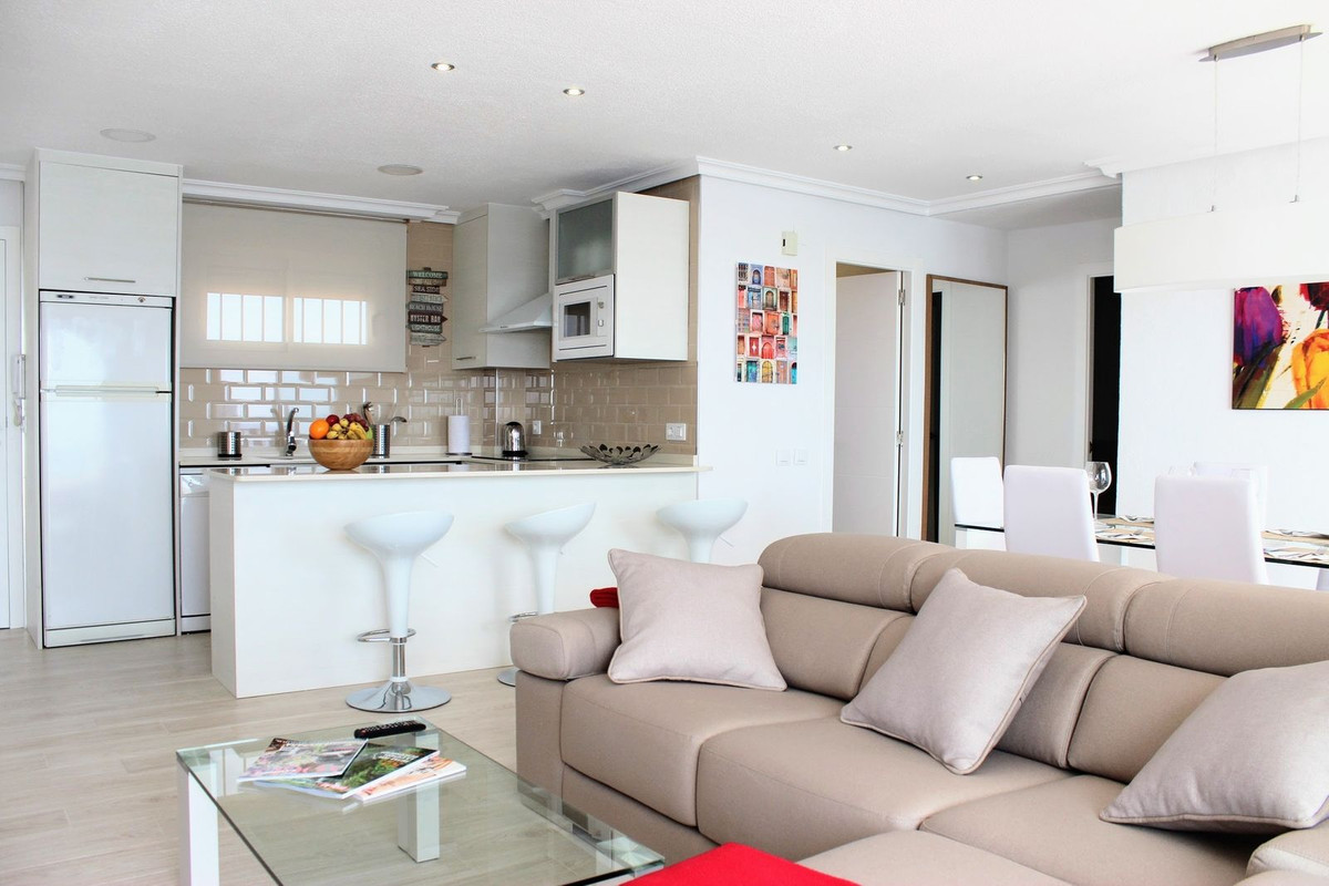 ShowFeedImage Apartment – Middle Floor Apartment in Orihuela