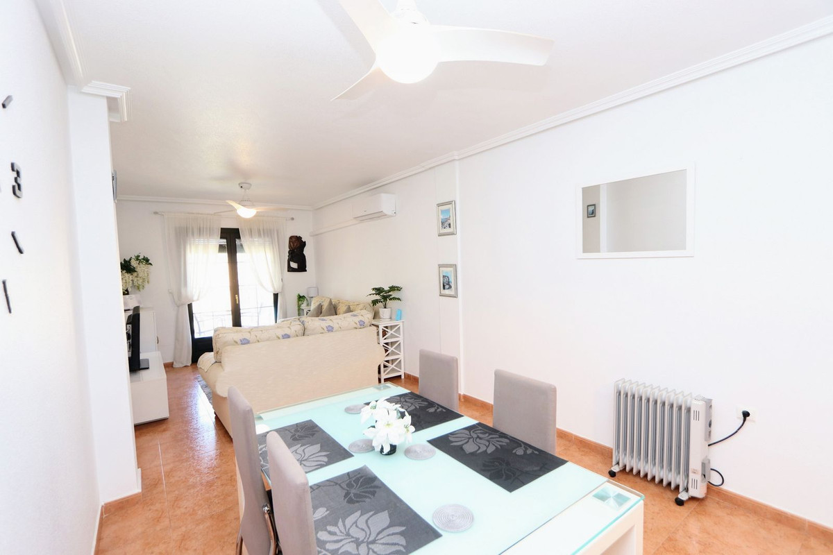 ShowFeedImage Apartment – Middle Floor Apartment in Los Alcazares