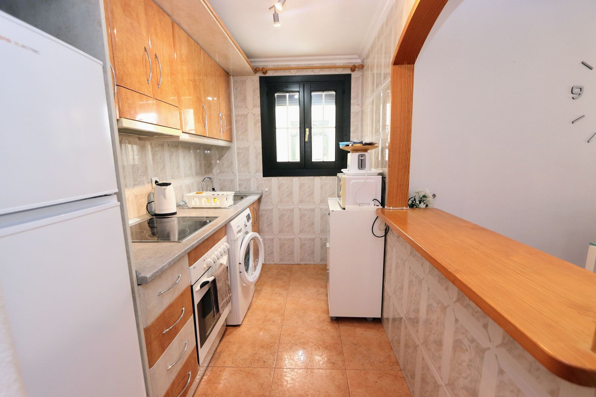 ShowFeedImage Apartment – Middle Floor Apartment in Los Alcazares