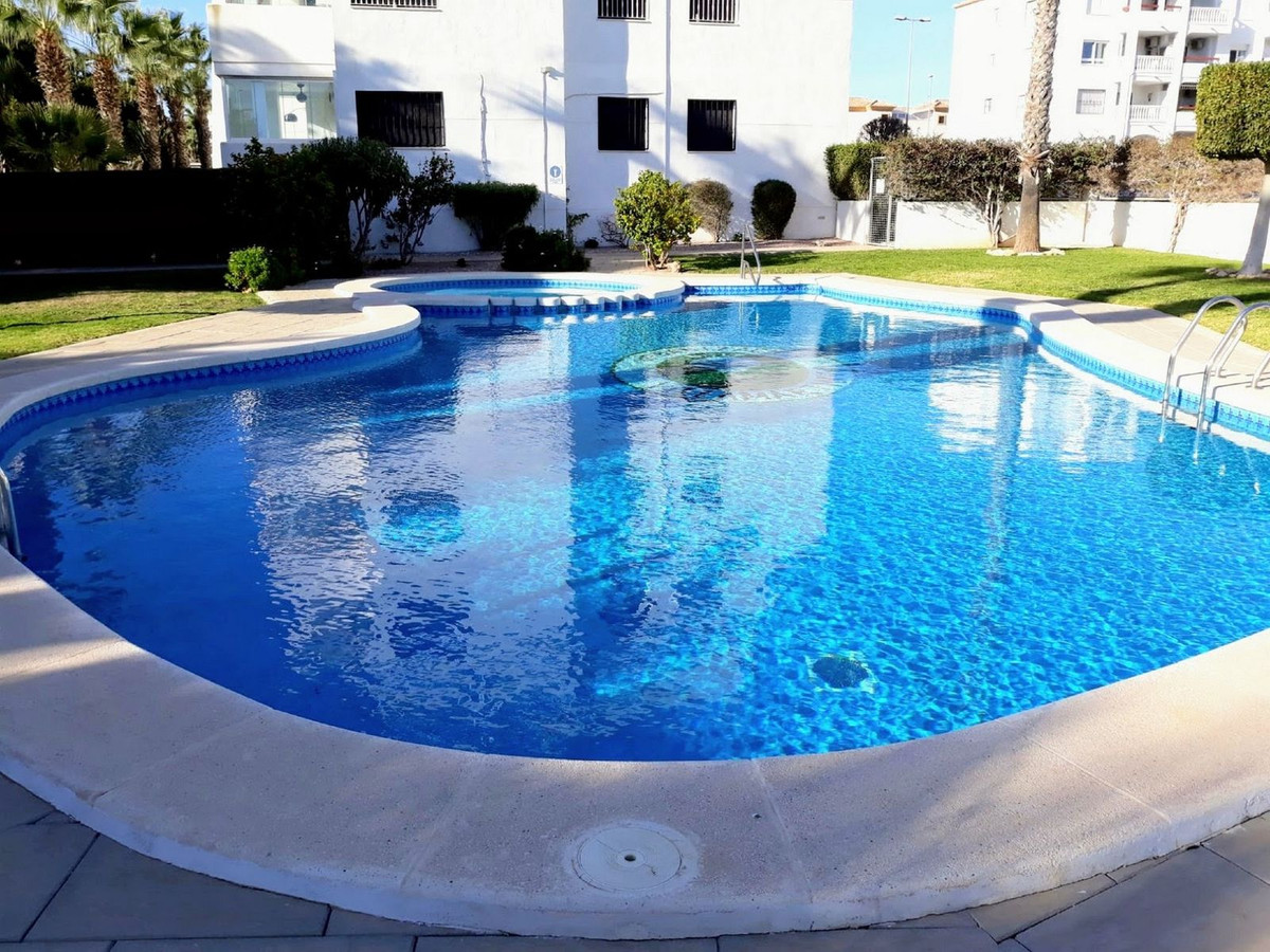 Apartment – Middle Floor Apartment in Orihuela