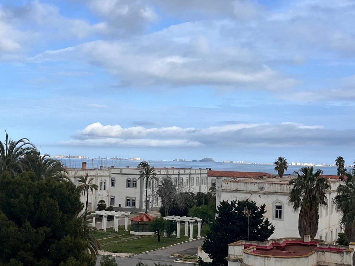 Apartment – Top Floor Apartment in Los Alcazares