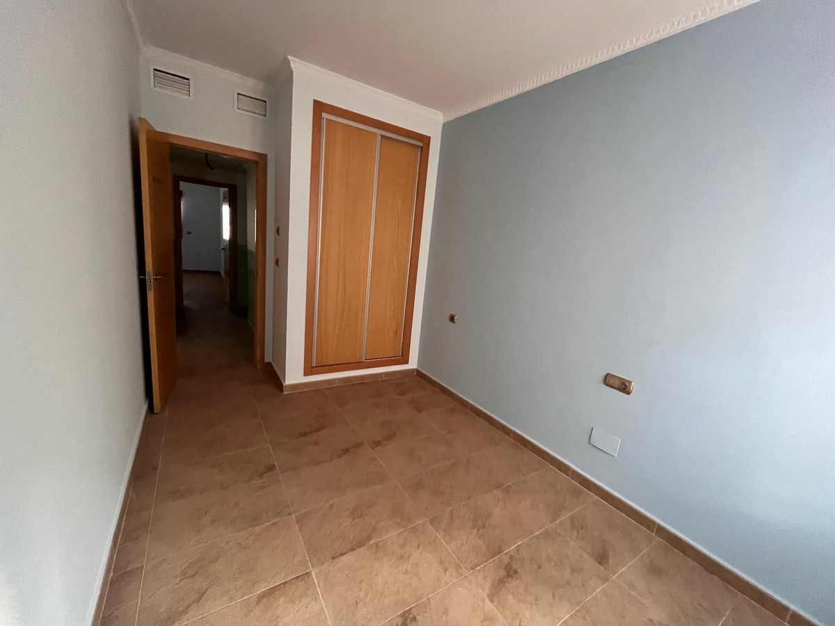 Apartment – Top Floor Apartment in Los Alcazares