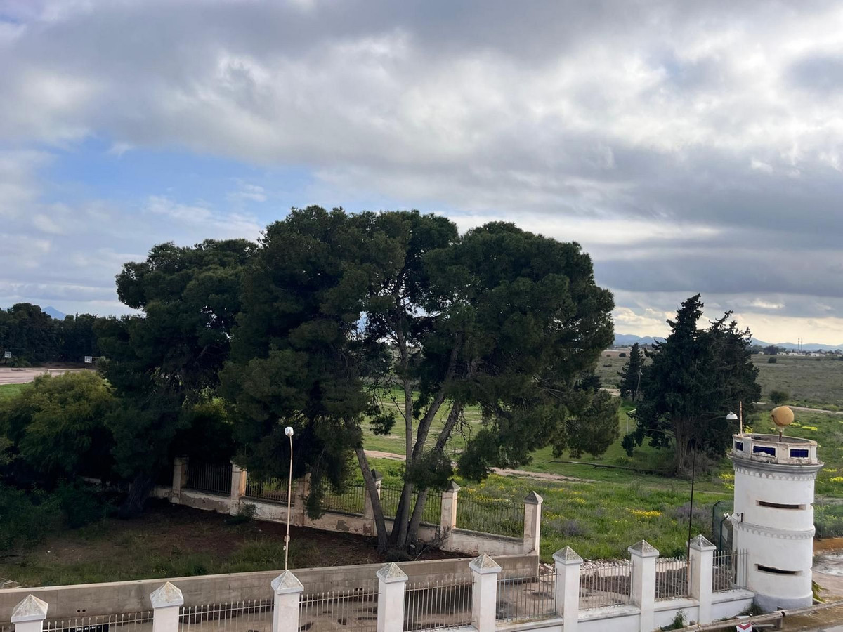 Apartment – Top Floor Apartment in Los Alcazares