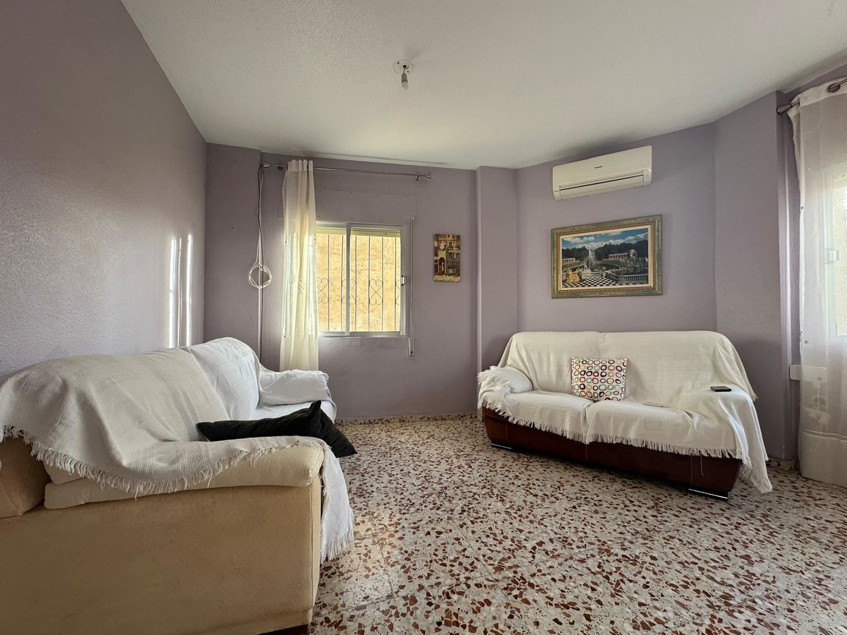 ShowFeedImage Apartment – Middle Floor Apartment in La Union