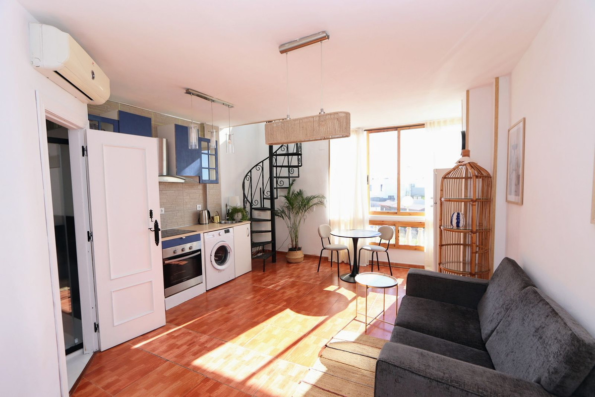Apartment – Top Floor Apartment in Orihuela