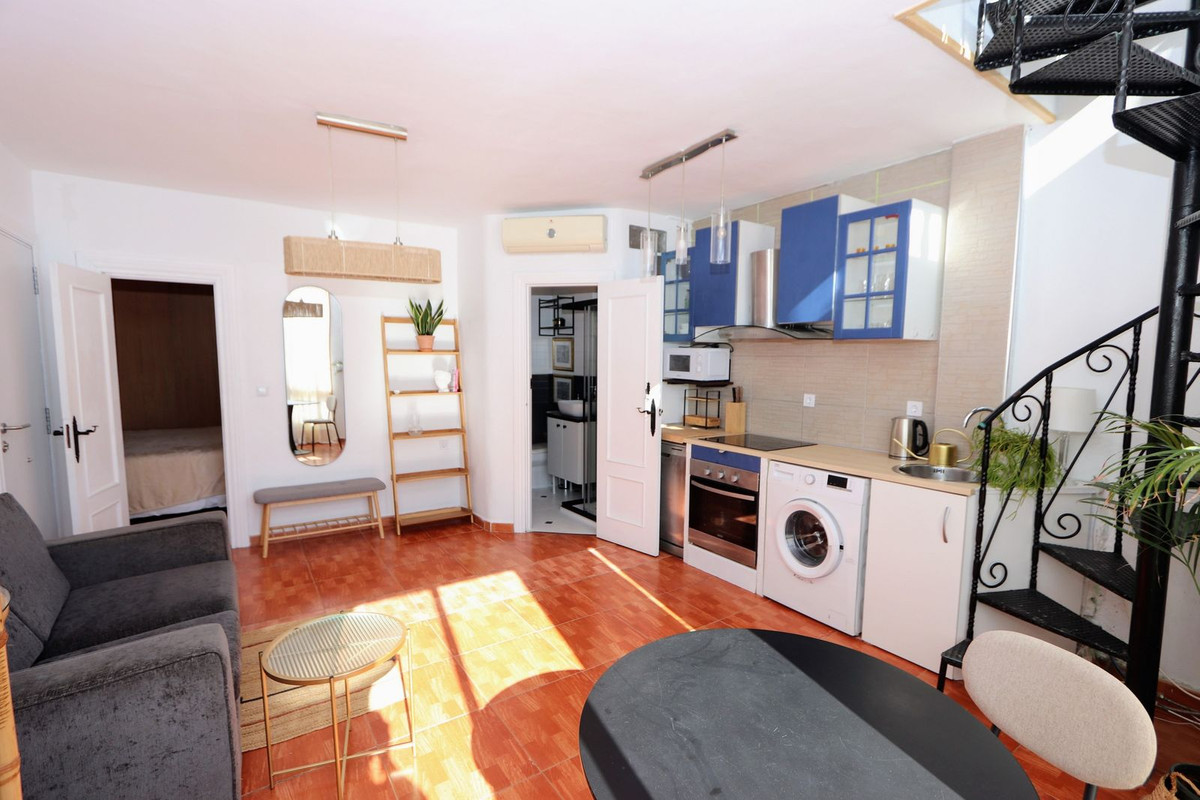 Apartment – Top Floor Apartment in Orihuela