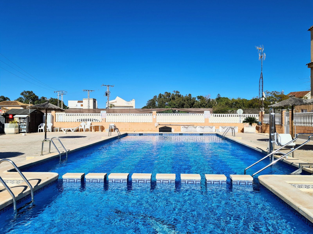 Apartment – Top Floor Apartment in Orihuela