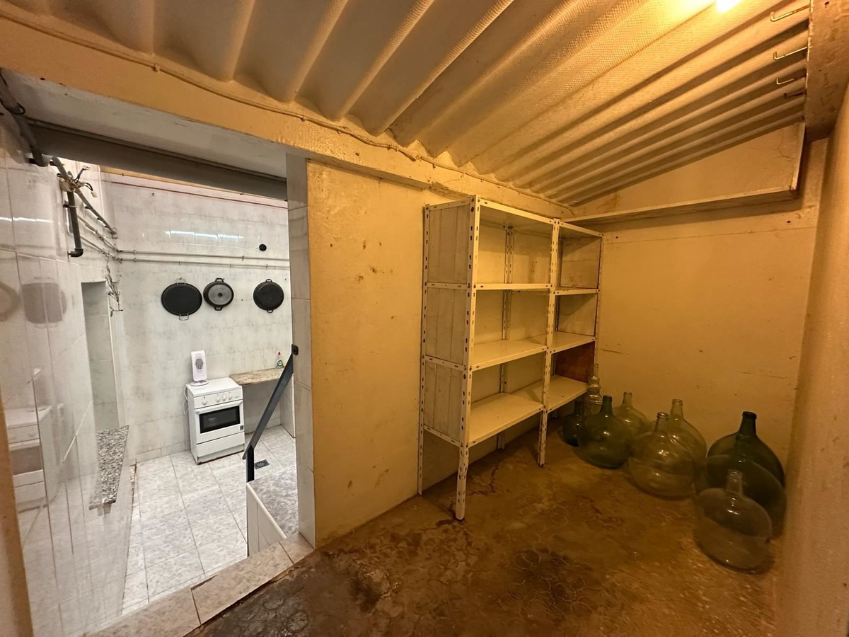 ShowFeedImage Apartment – Middle Floor Apartment in La Union