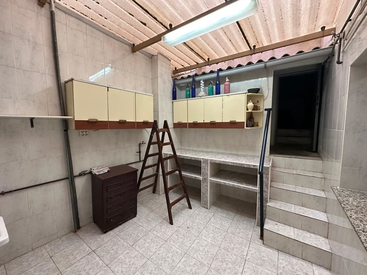 ShowFeedImage Apartment – Middle Floor Apartment in La Union