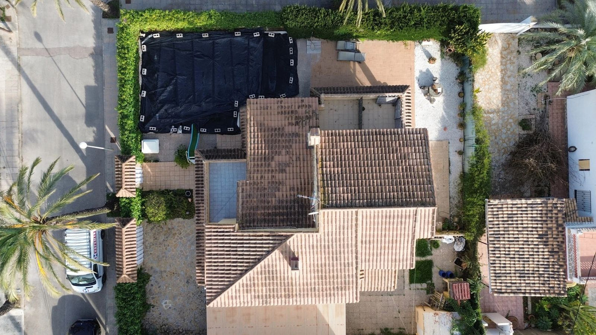 House – Detached Villa in Torrevieja