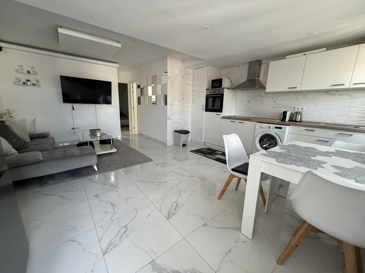 ShowFeedImage House – Bungalow in Torrevieja