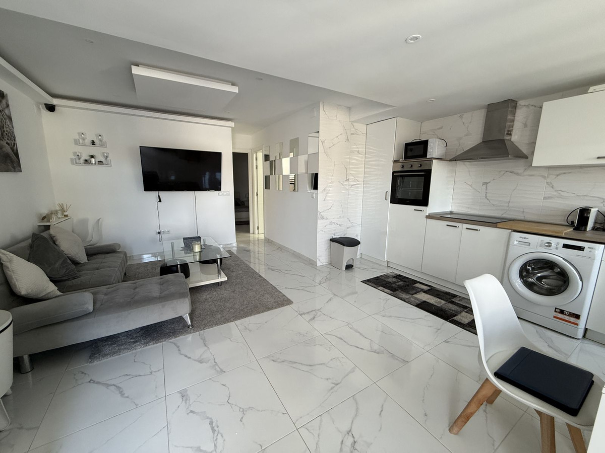 ShowFeedImage House – Bungalow in Torrevieja