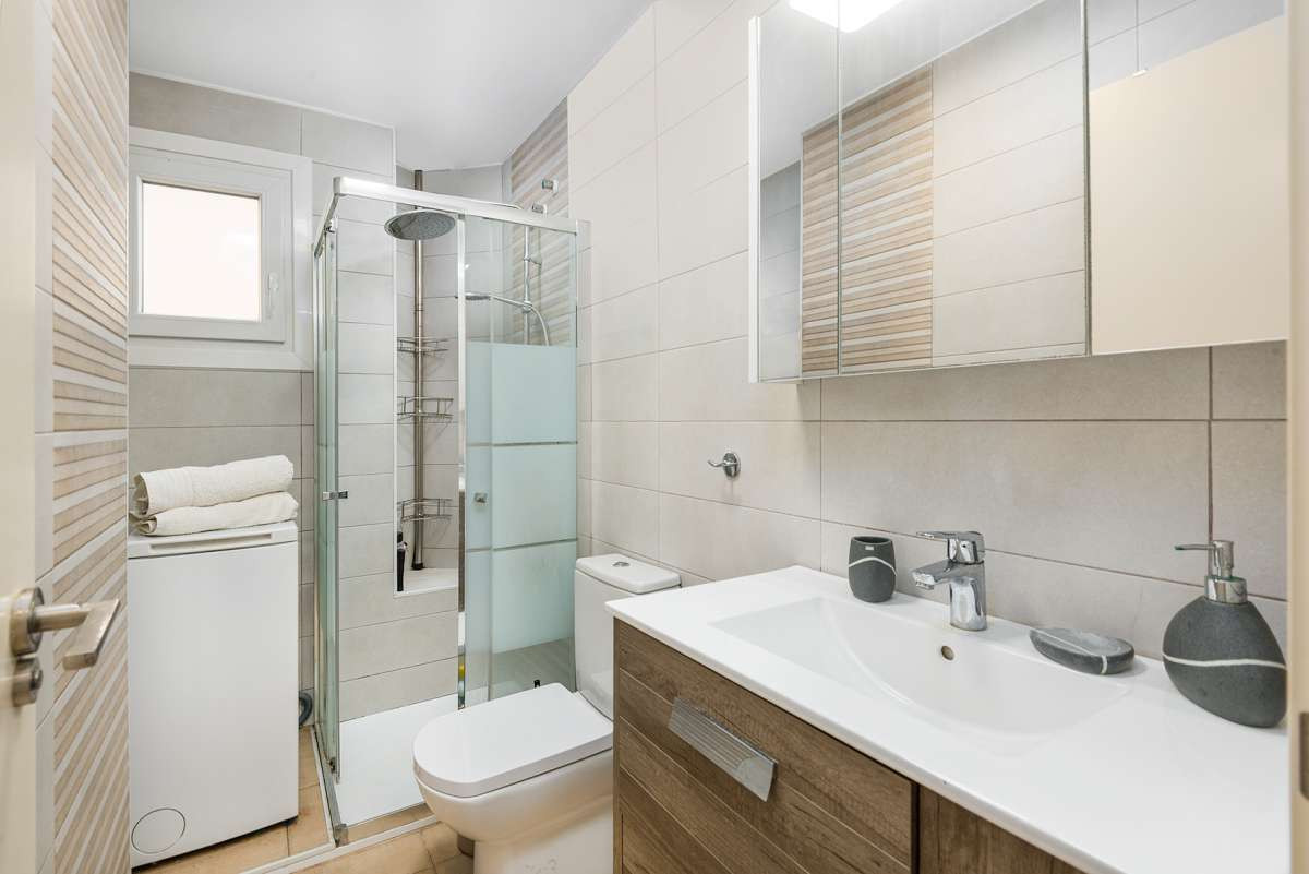 Apartment – Top Floor Apartment in Alicante City