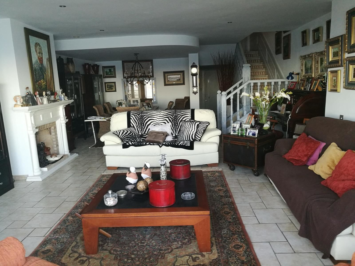House – Detached Villa in Santa Pola