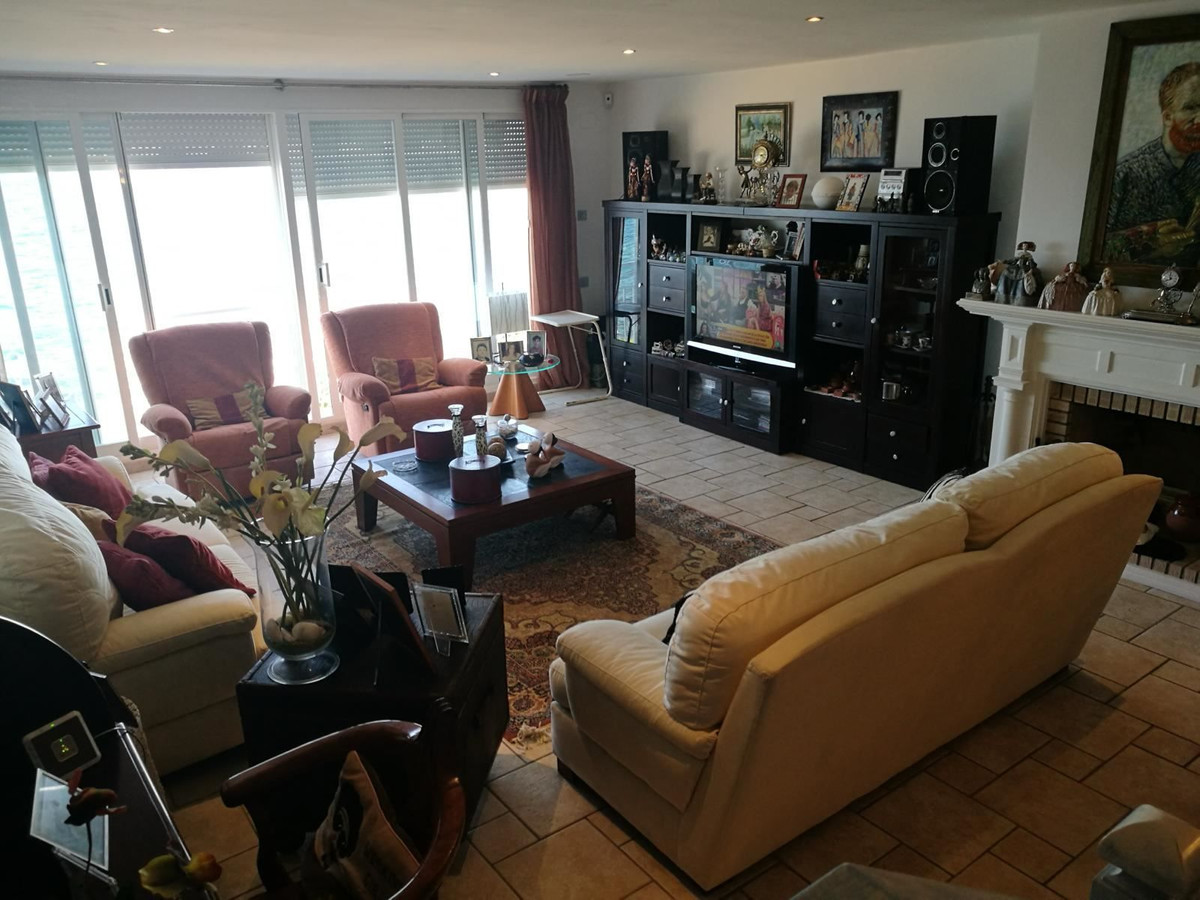 House – Detached Villa in Santa Pola