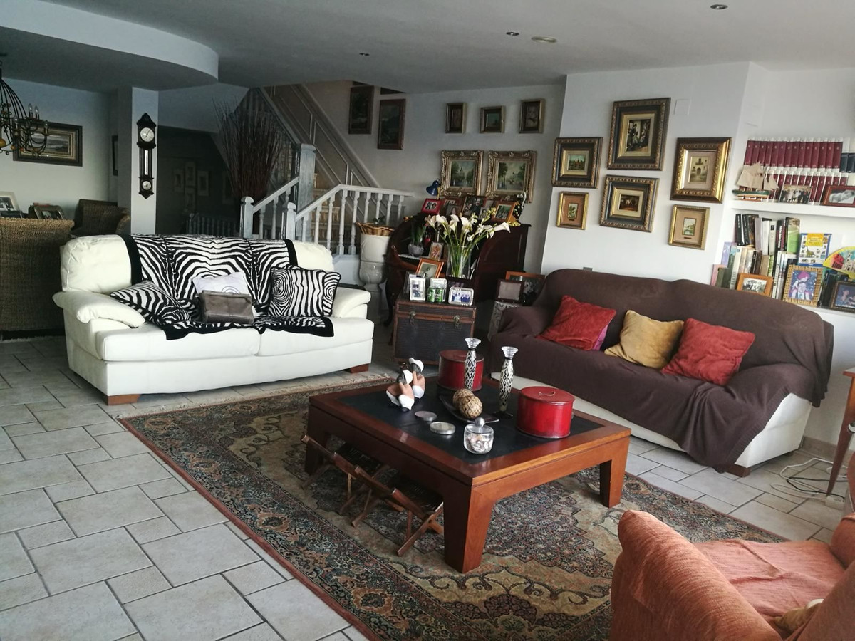 House – Detached Villa in Santa Pola