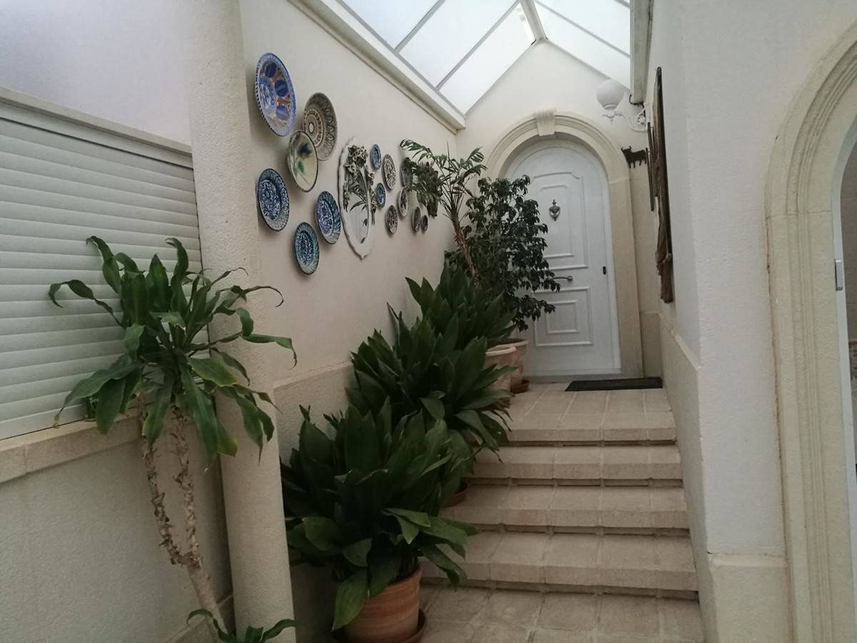 House – Detached Villa in Santa Pola