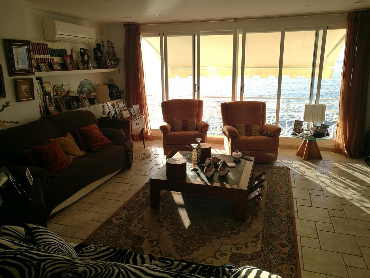 House – Detached Villa in Santa Pola