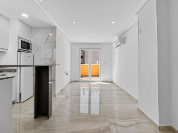 Apartment – Ground Floor Apartment in Torrevieja