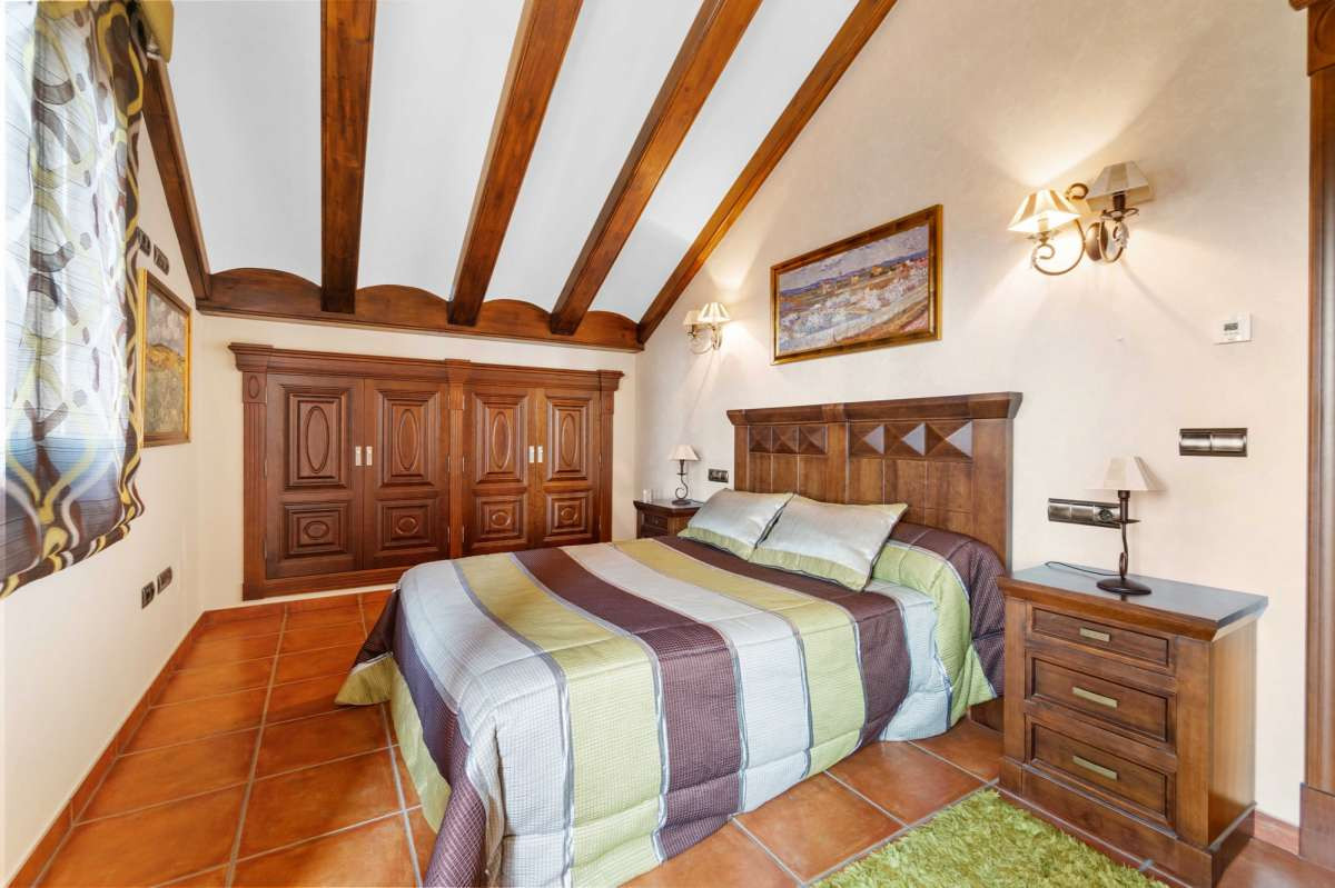 House – Detached Villa in Orihuela