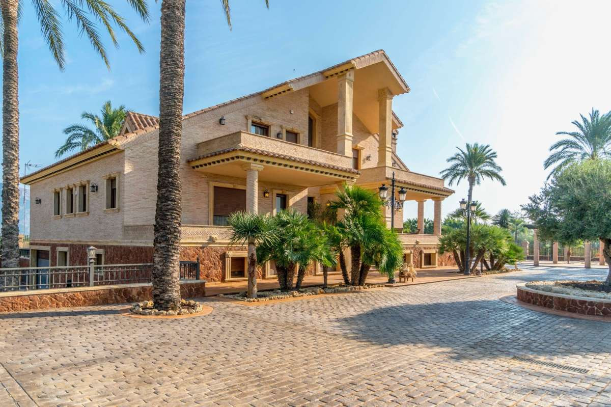 House – Detached Villa in Orihuela