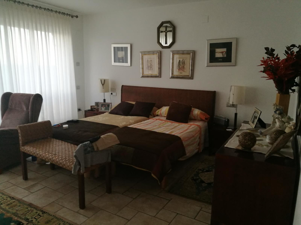 House – Detached Villa in Santa Pola