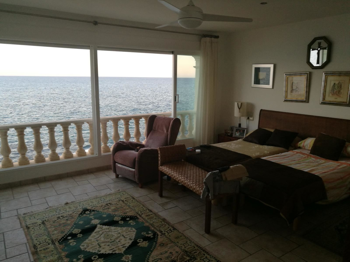 House – Detached Villa in Santa Pola