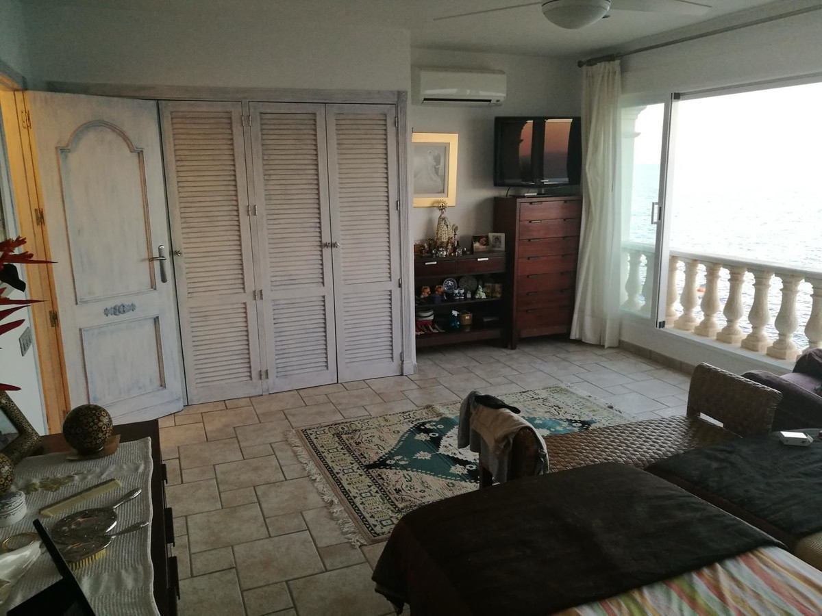 House – Detached Villa in Santa Pola