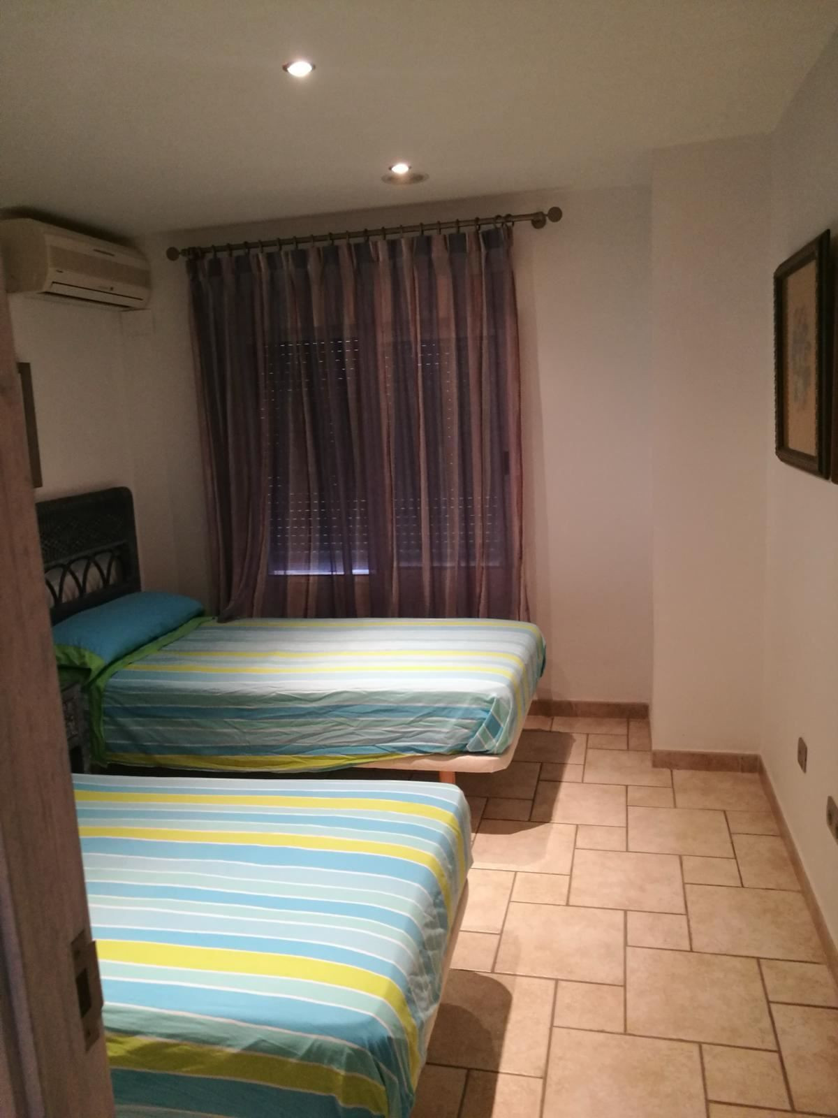 House – Detached Villa in Santa Pola