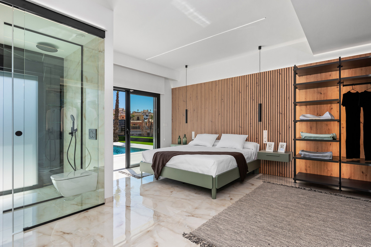 ShowFeedImage House – Detached Villa in Algorfa