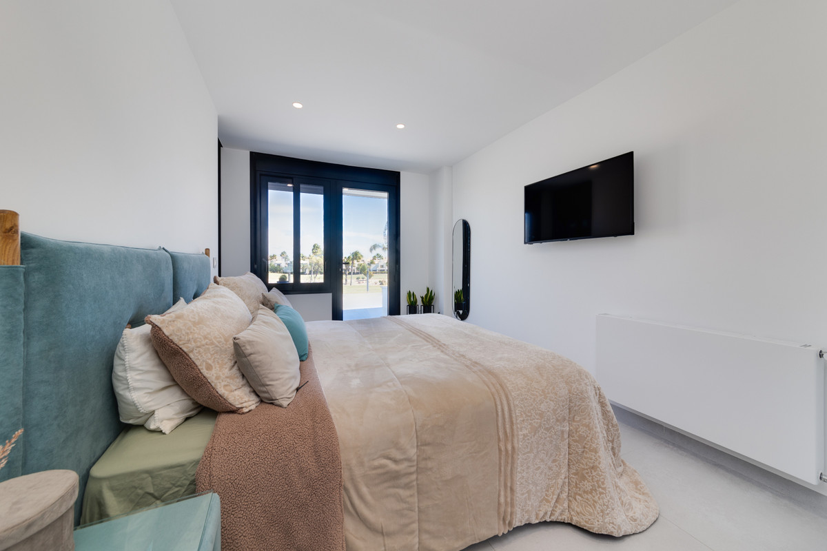 House – Detached Villa in Pilar de la Horadada