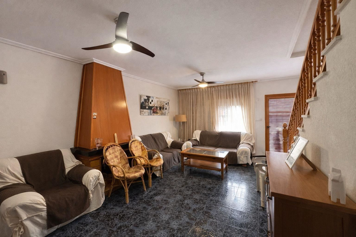 House – Townhouse in Guardamar del Segura