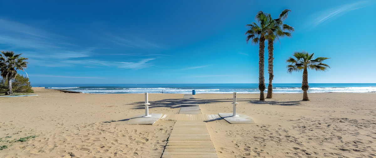 ShowFeedImage Apartment – Top Floor Apartment in Torrevieja