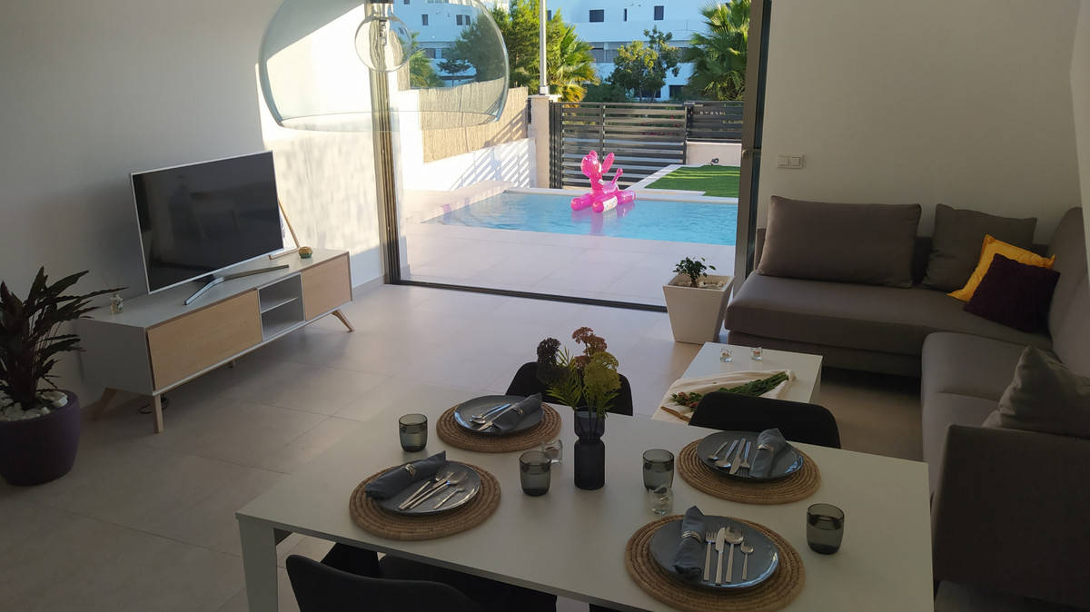 House – Detached Villa in Orihuela