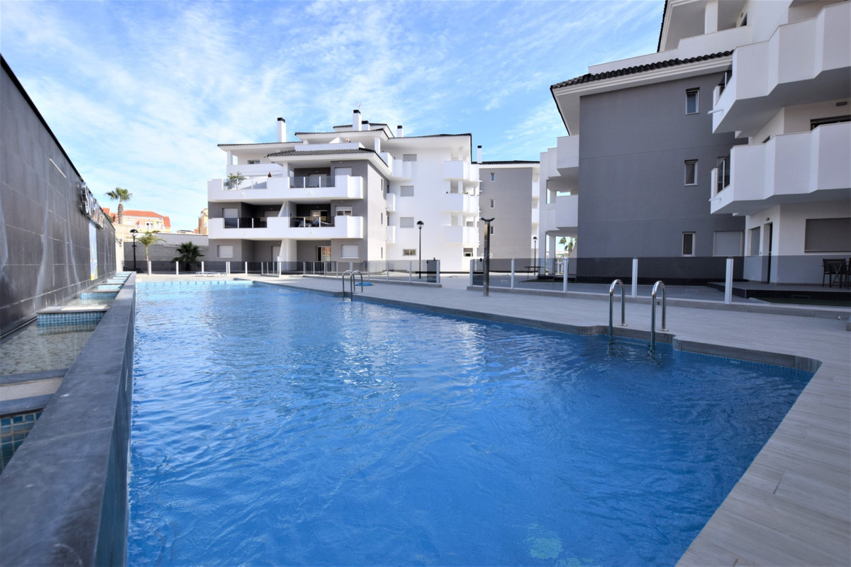 ShowFeedImage Apartment – Middle Floor Apartment in Orihuela