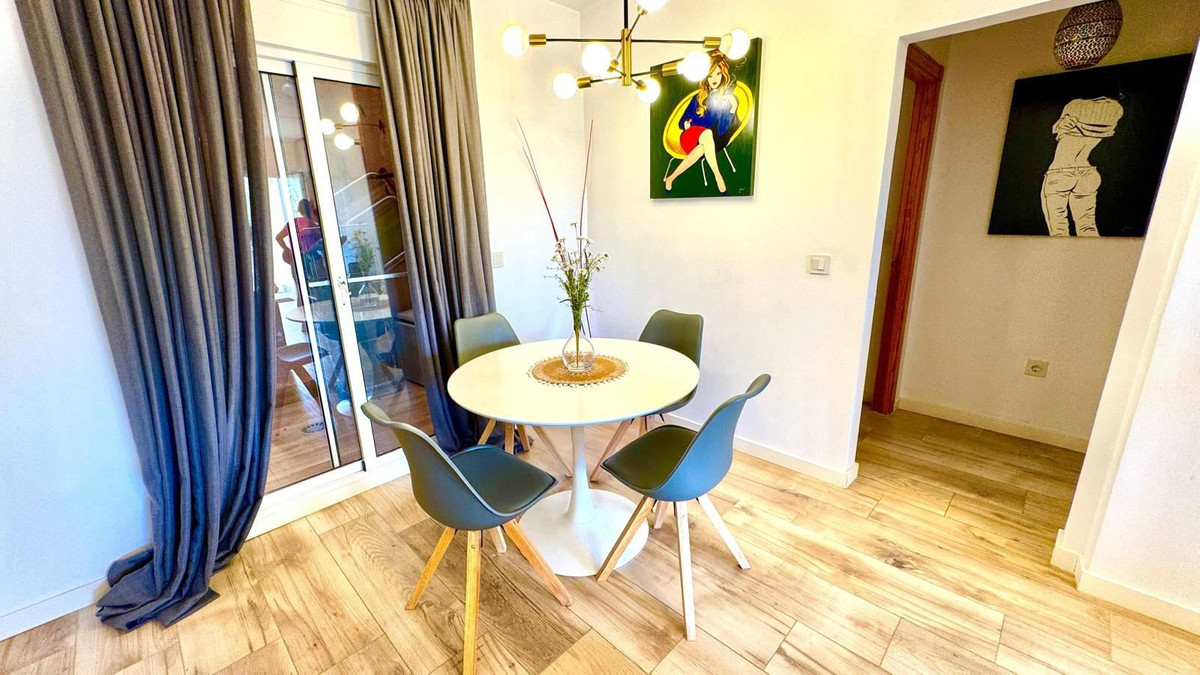 Apartment – Middle Floor Apartment in Santa Pola