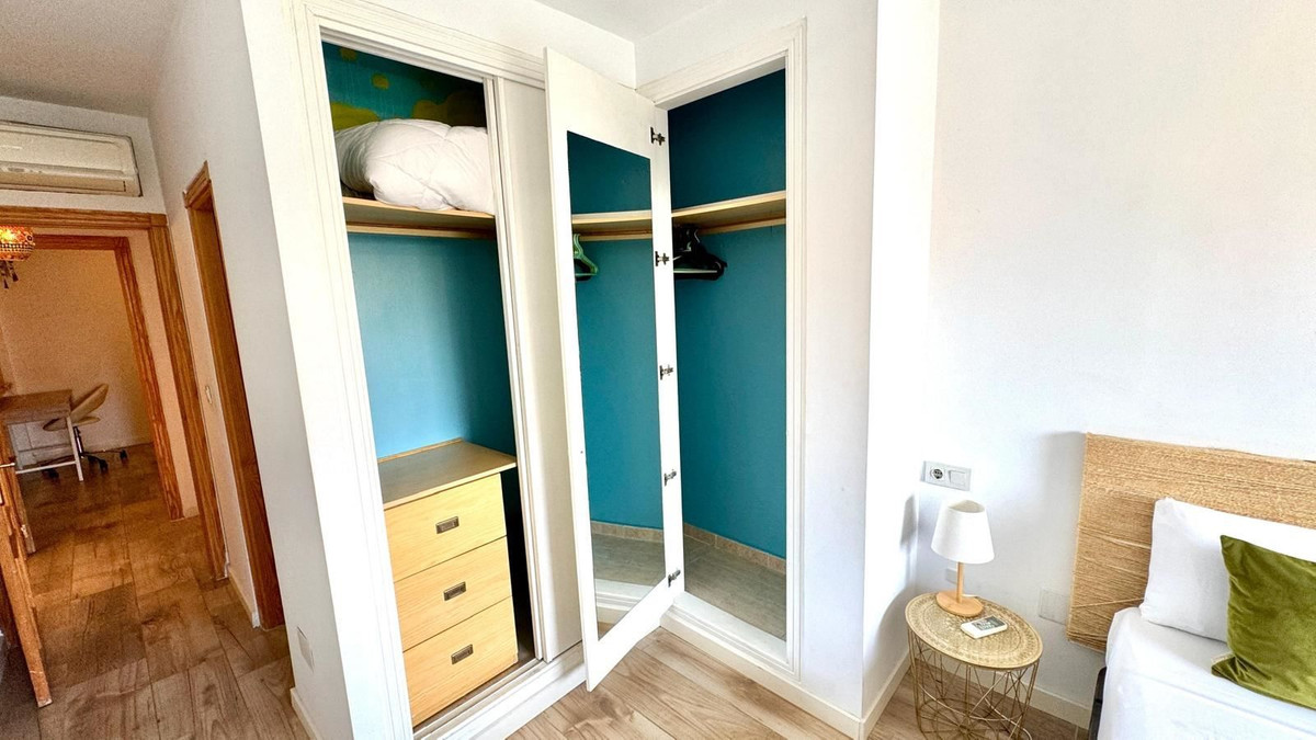 Apartment – Middle Floor Apartment in Santa Pola