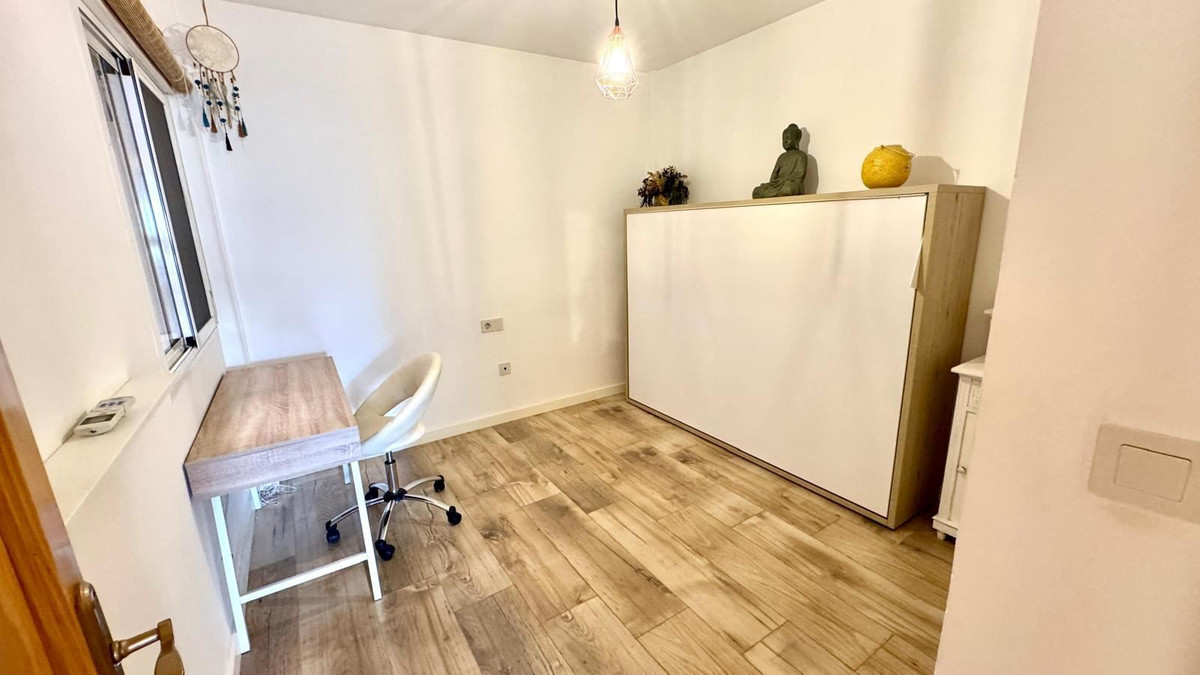 Apartment – Middle Floor Apartment in Santa Pola