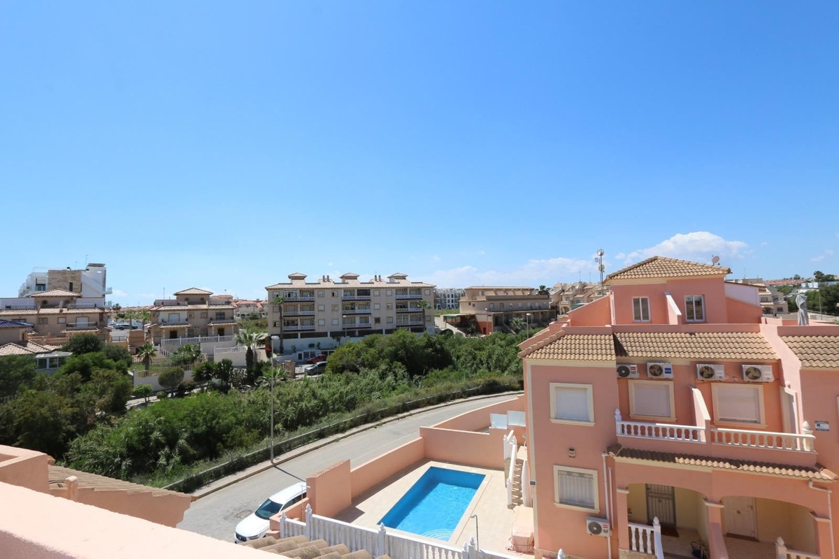 Apartment – Middle Floor Apartment in Orihuela