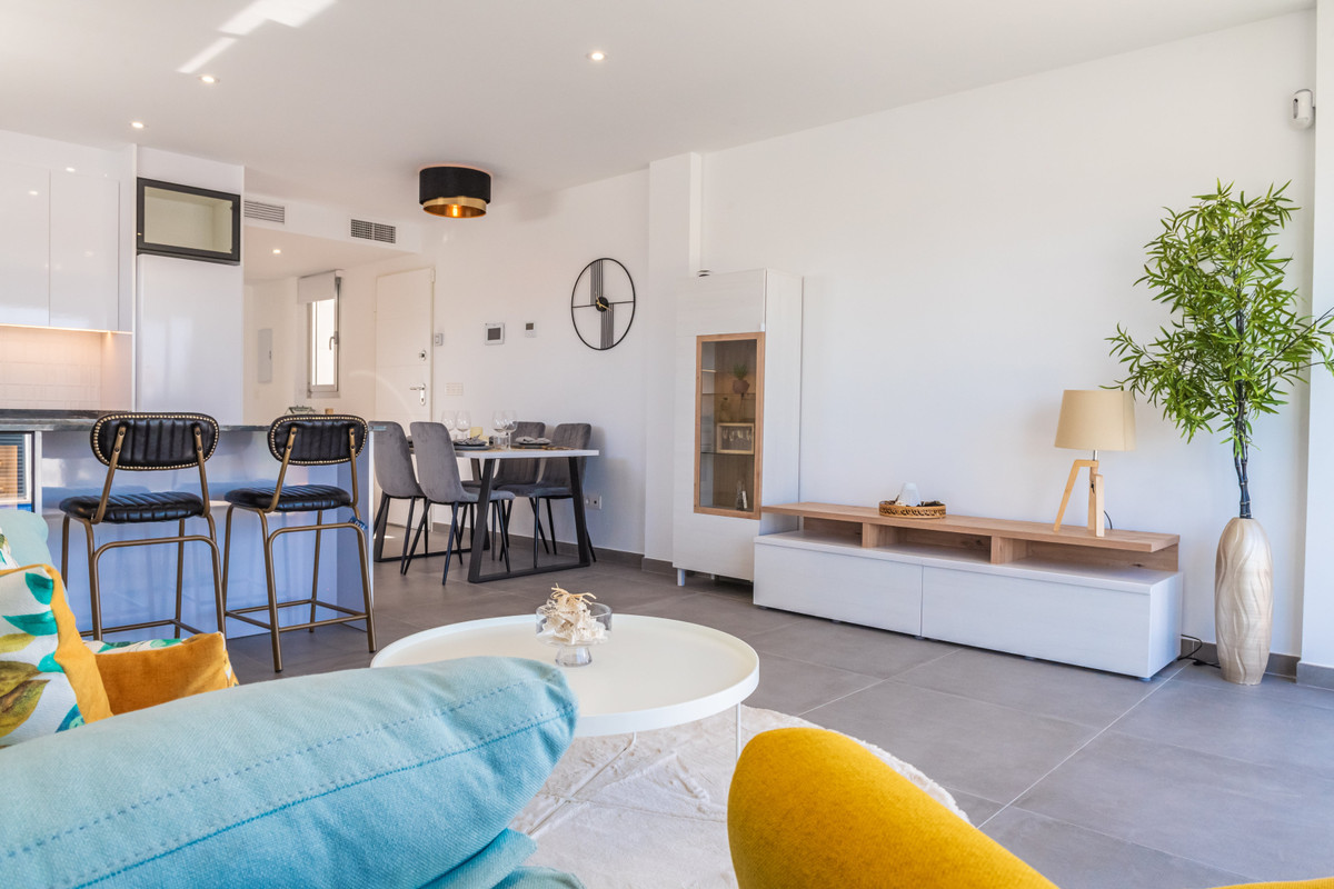 House – Detached Villa in Los Alcazares