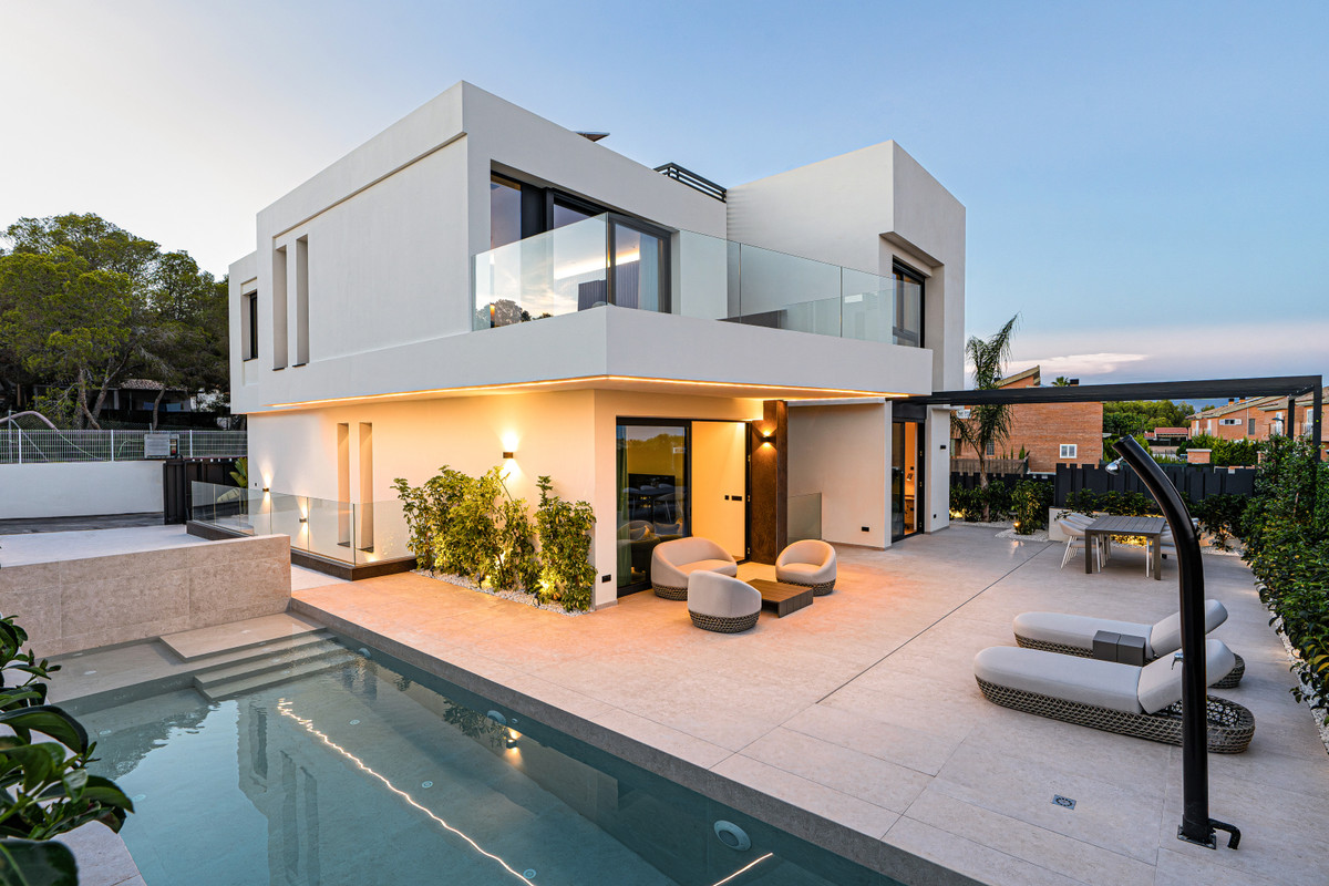 ShowFeedImage House – Detached Villa in La Nucia