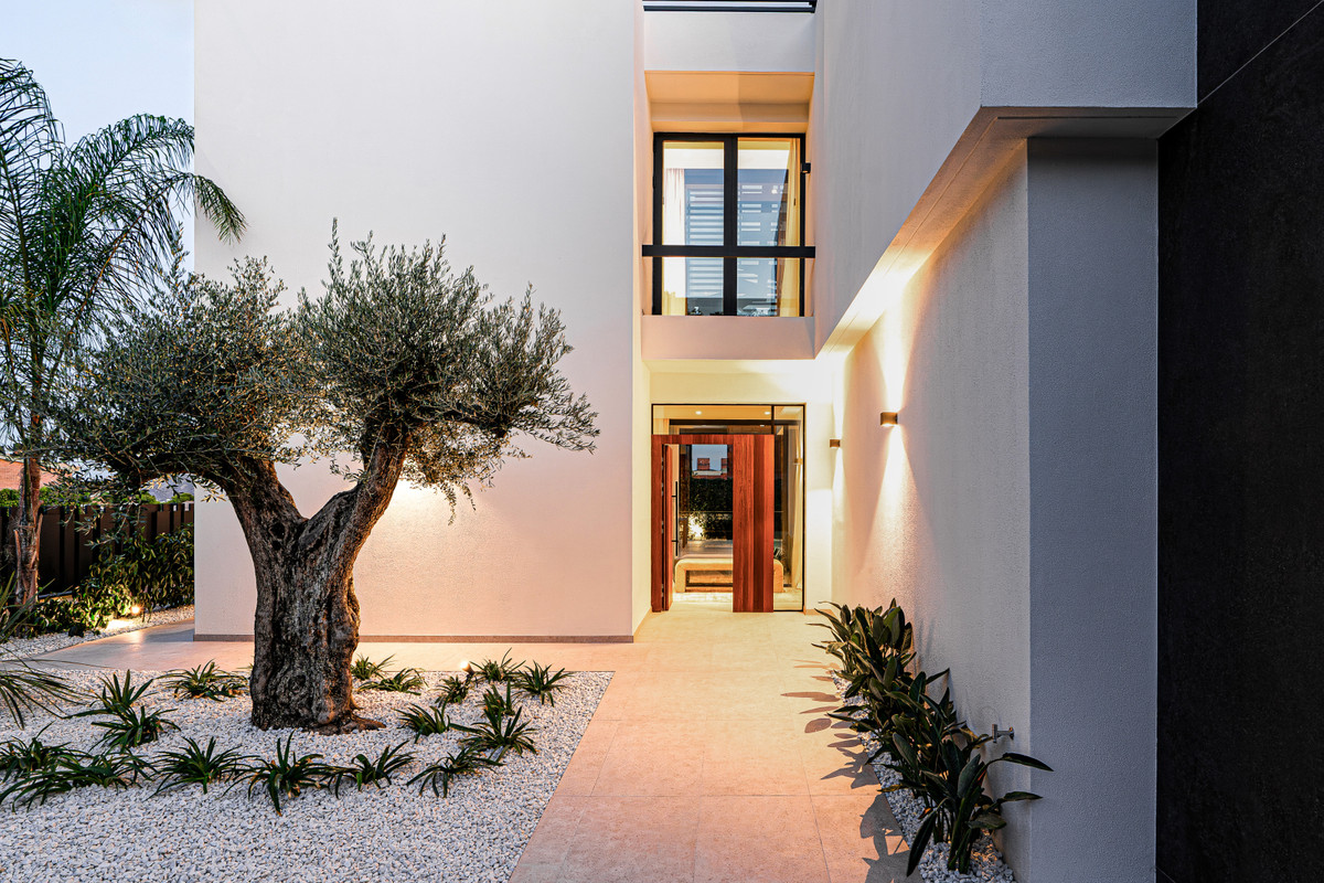 ShowFeedImage House – Detached Villa in La Nucia