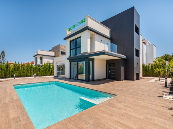 House – Detached Villa in Cartagena
