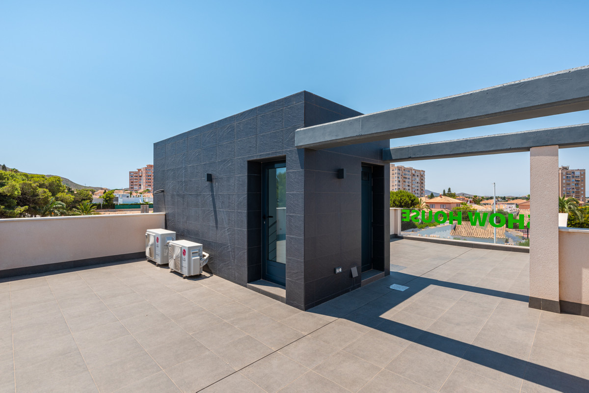 ShowFeedImage House – Detached Villa in Cartagena