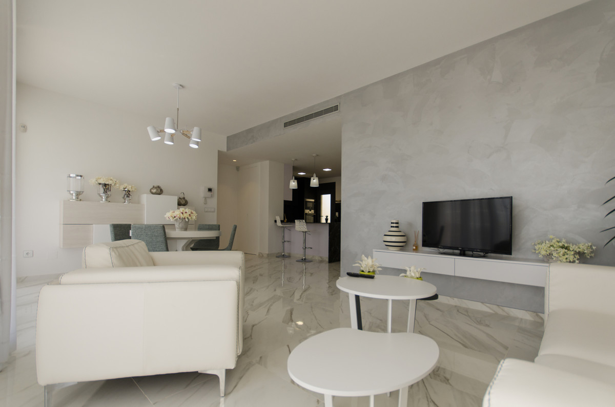 ShowFeedImage House – Detached Villa in San Miguel de Salinas