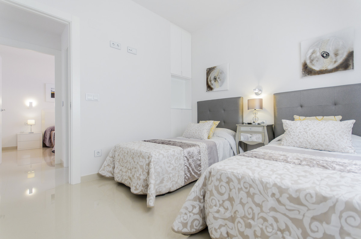 ShowFeedImage House – Detached Villa in San Miguel de Salinas