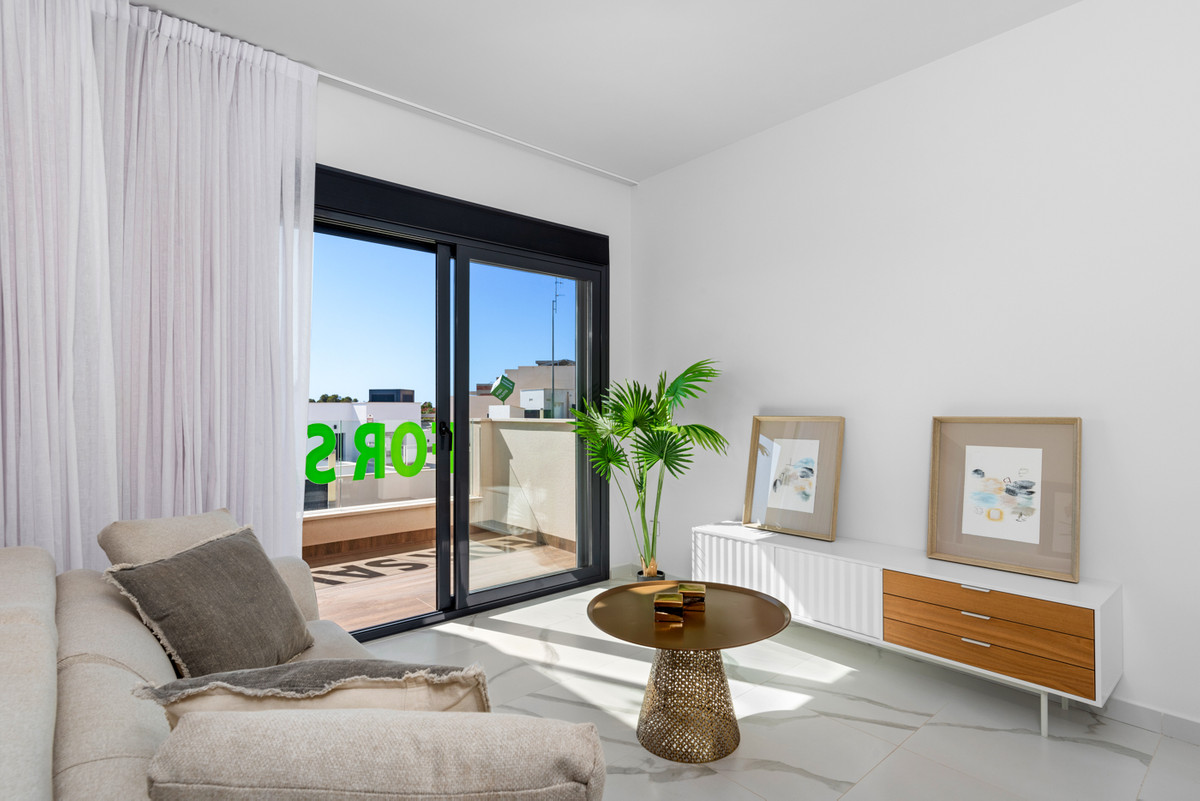House – Bungalow in San Miguel de Salinas