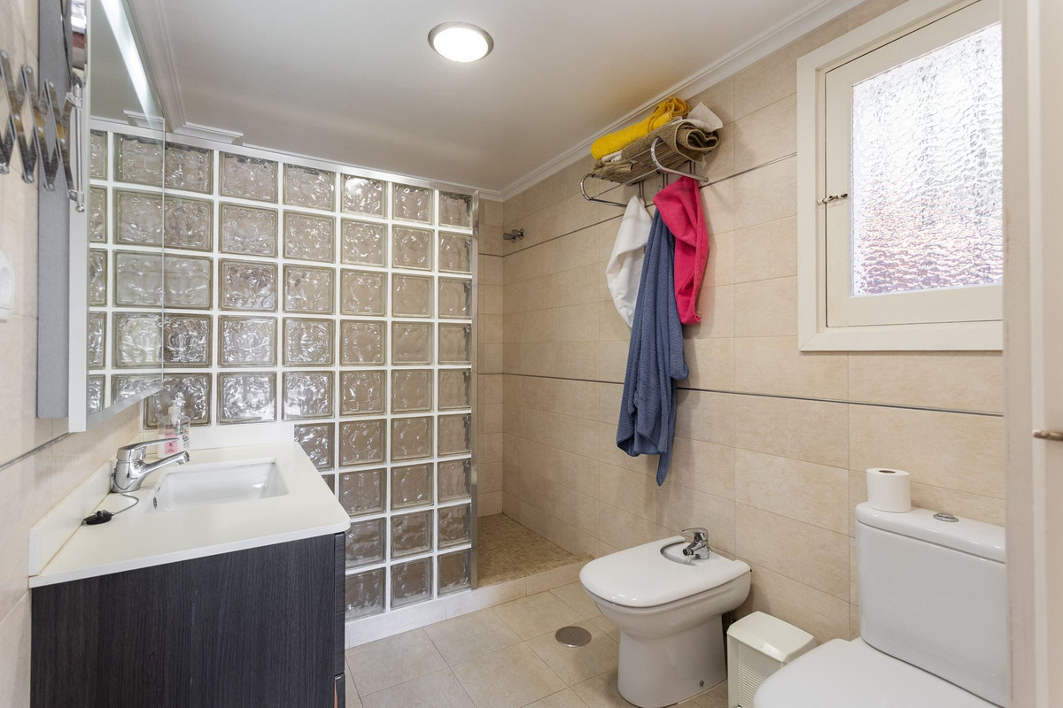 ShowFeedImage House – Detached Villa in Orihuela