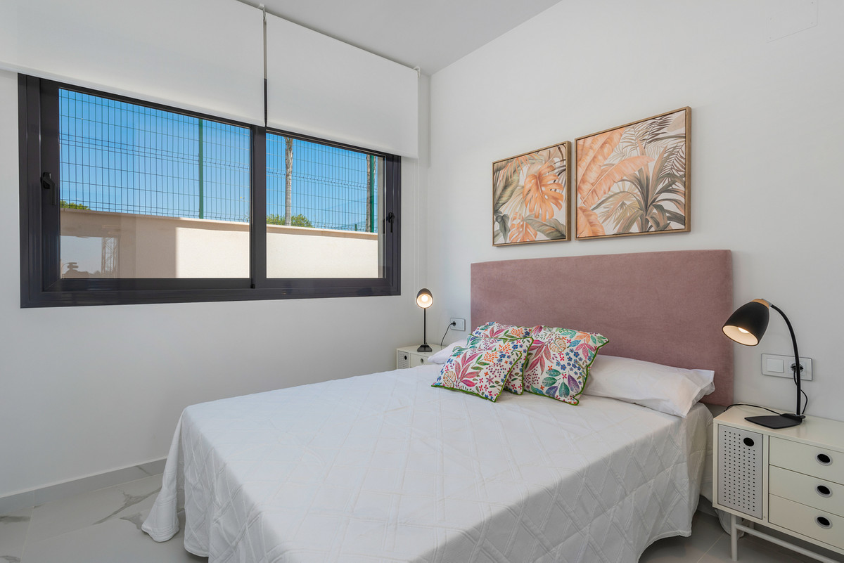 House – Bungalow in San Miguel de Salinas