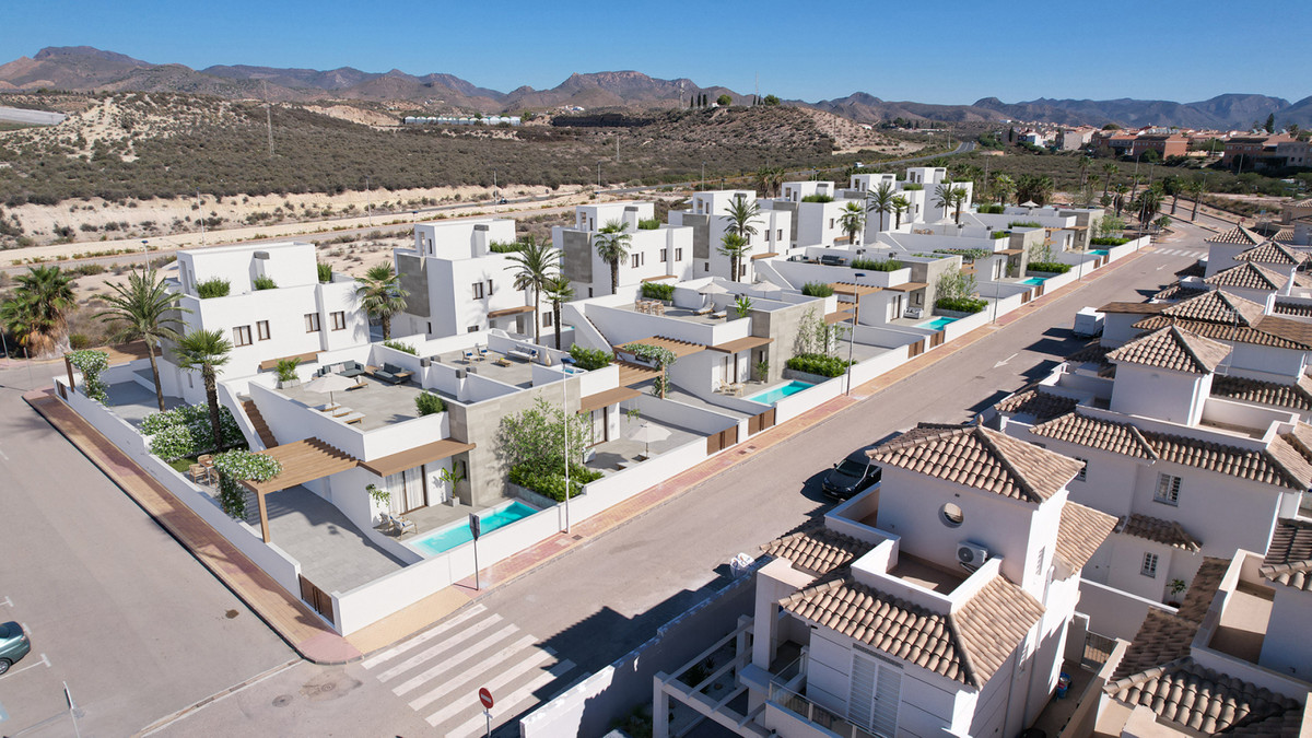 ShowFeedImage House – Semi-Detached House in Mazarrón
